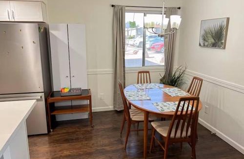 Camelback East House | Desert Dwelling Resort Near Papago Park