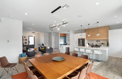 Arcadia Lite Villa | Desert Escape | Poolside BBQs, Sunset Views & Spacious Comfort