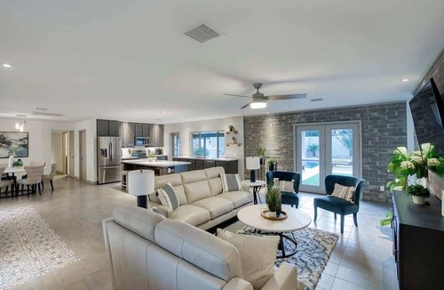 Shea North Estates House | Desert Horizon, Golf Simulator, Waterslide, Commercial Golf Simulator,Pool & Spa