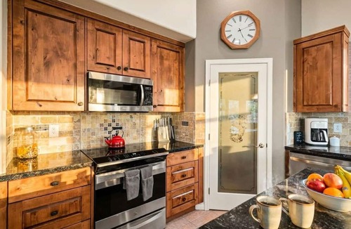 New River Villa | Desert Oasis: Pool, Golf, Games + Mountain Views