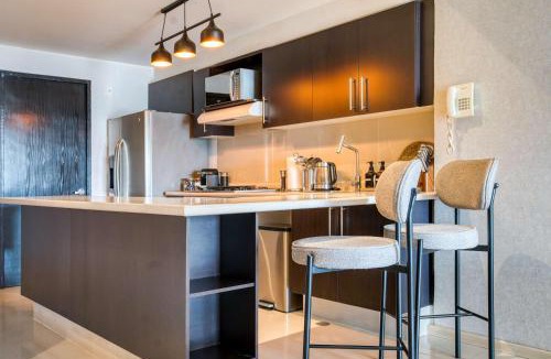 Granada Apartment | Designer 2BR in Polanco Two King Beds with Pool & Gym