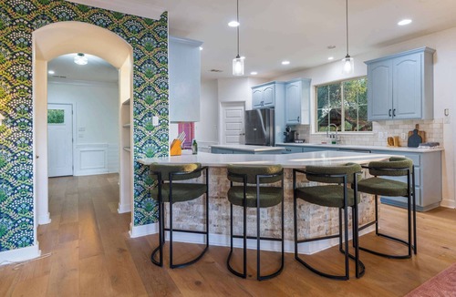 Austin House | Dink, Dip, & Dream - Pickleball - Pool - Putt Putt