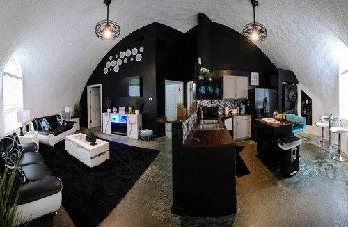 Bullard House | Dome Home at Lake Palestine (Bullard)