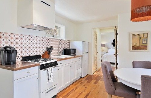 Downtown Santa Fe Bed & Breakfast | Dos Hermanas 2 & 3 | Walk to Plaza | Courtyard