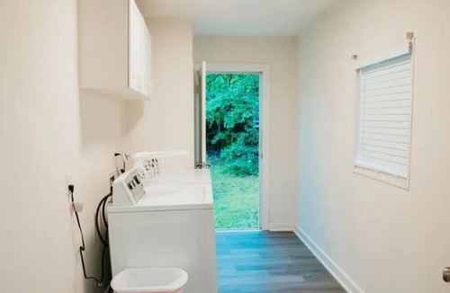 Sherwood House | Double Diamond Rentals - Great Area, Spacious Home
