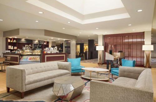 Las Colinas Hotel | DoubleTree by Hilton DFW Airport North