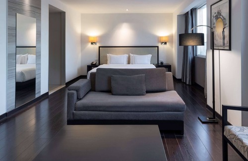 Downtown Guadalajara Hotel | DoubleTree by Hilton Guadalajara Centro Historico