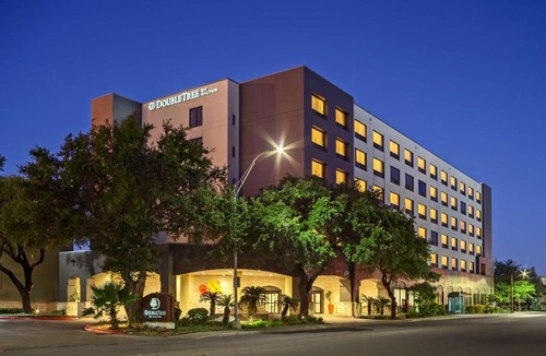 San Antonio Hotel | DoubleTree by Hilton San Antonio Downtown