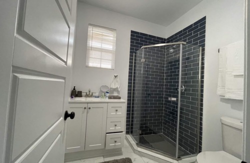 Haltom City House | Downtown Fort Worth 3 Bed luxury house