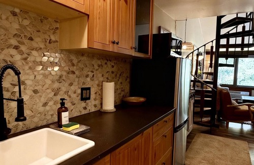 Purgatory Condo | Durango Mountain View Loft - Pool & Hot Tub
