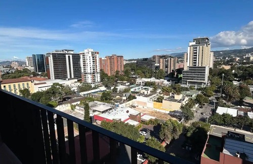 Zona 10 Apartment | EÓN 13 - Apartamento Moderno, Vista Cayala, Aire Acondicionado