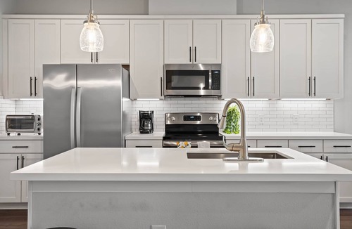 MLK House | E Austin Condo-sleeps 6, near dtwn&airport