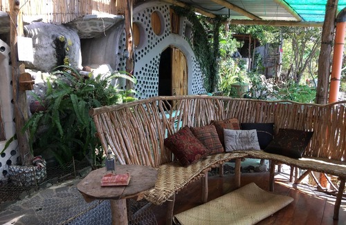 San Marcos La Laguna Villa | EARTHSHIP SANCTUARY BARRIO 2 WITH SPRING WATER