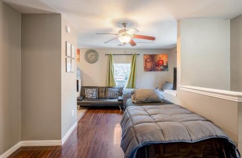 Greater East End Apartment | East Downtown Bungalow