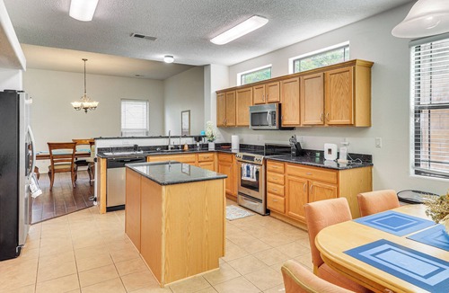 Rio Rancho House | Easy ABQ Access: Large Family Home w/Patio & Yard