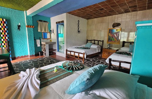San Juan La Laguna Hotel | Eco Hotel Uxlabil Atitlan