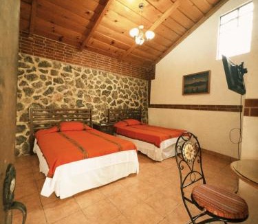 Chisec Hotel | Eco Hotel Villa Canaan