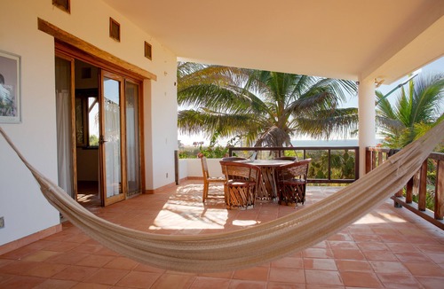 Barra de Colotepec Hotel | El Cortijo H