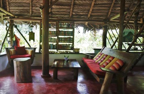 Puerto Barrios Hotel | El Hotelito Perdido