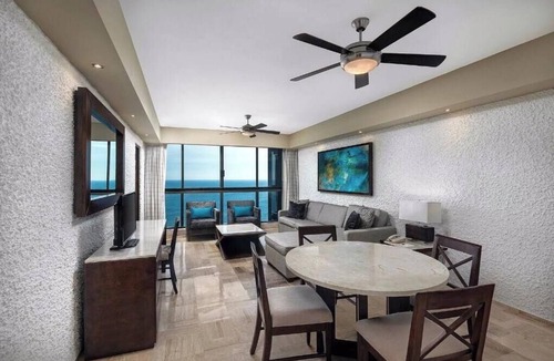 Las Gaviotas Apartment | El Moro Tower el Cid at Mazatlan 3