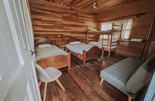 San Cristobal Acasaguastlan Hotel | El Olvido