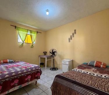 San Pedro La Laguna Hotel | El Paraíso Hotel