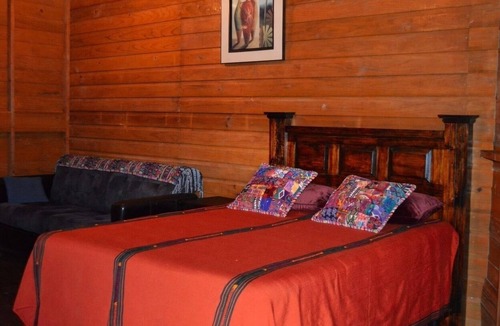 San Lucas Sacatepequez Bed & Breakfast | El Refugio - Hospedaje y Eventos