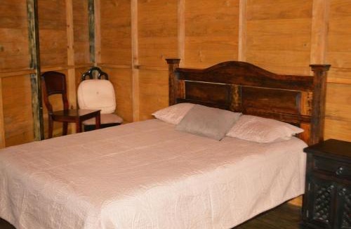 San Lucas Sacatepequez House | El Refugio - Hospedaje y Eventos
