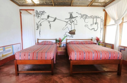 Laguna Yaxha Hotel | El Sombrero Ecolodge