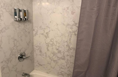 East San Mateo Apartment | Elegant charming unit close to everything