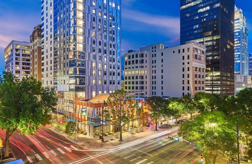 Downtown Austin Hotel | Element by Marriott Austin Downtown