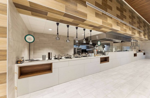 Las Colinas Hotel | Embassy Suites by Hilton Irving Las Colinas