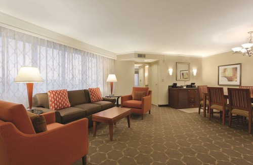 Centennial Hotel | Embassy Suites Hotel Denver Tech Center