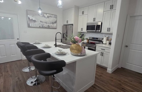 Fort Worth House | Emerald at panther Spacious 4-bedroom townhome in Fort Worth with AC
