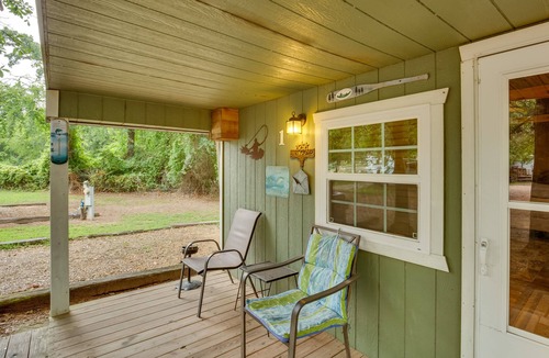 Emory Apartment | Emory Studio Cabin w/Lake Fork Boat Access!
