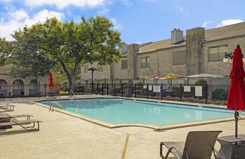Briarforest House | Energy Corridor - long term rental. Utilities included!