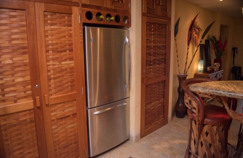 Zihuatanejo Condo | Enjoy YEAR-ROUND! Summer Rates Available!