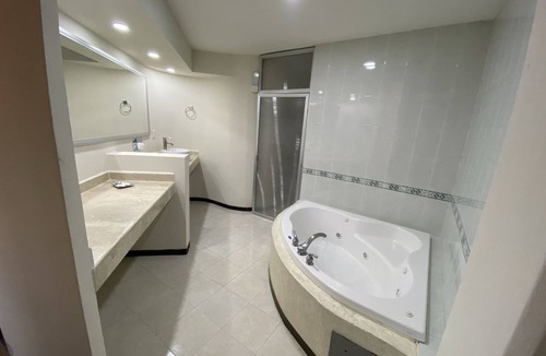 Leon Hotel | Enterprise Inn Poliforum