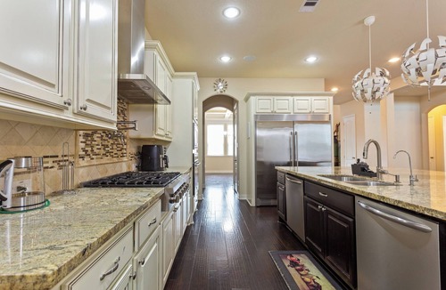 Clodine House | Entire Mansion Richmond