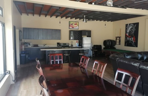 Ejido El Porvenir House | Entire Property in Valle de Guadalupe
