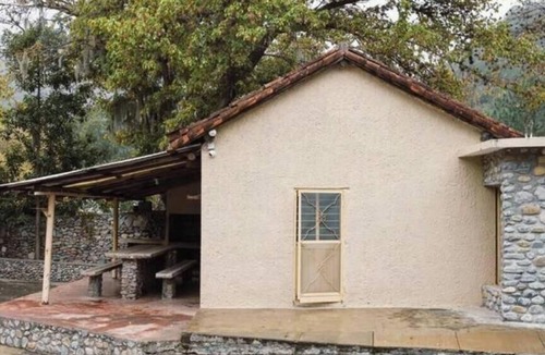 Monterrey Cabin | Estancia Casa de piedra. 1