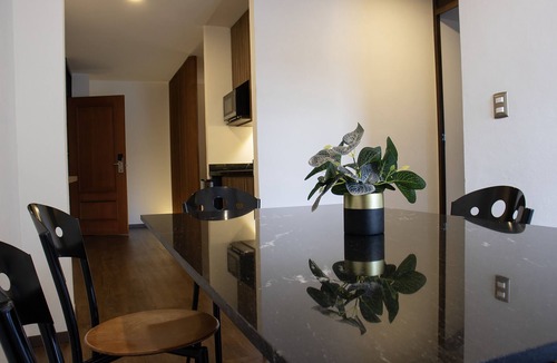 Las Americas Hotel | Estanza Hotel & Suites