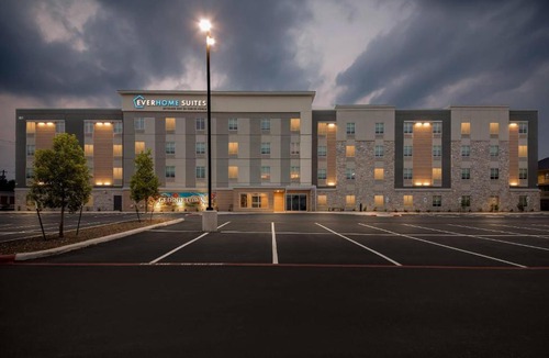 Georgetown Hotel | Everhome Suites Georgetown - Austin