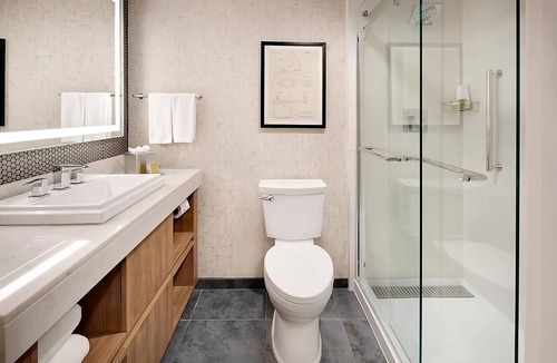 Vail Hotel | Everything You Need For The Perfect Vacation! Outdoor Pool, Pets Are Welcome!