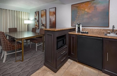 Park Central Hotel | Everything You Need For The Perfect Vacation! 3 Relaxing Units, Indoor Pool!
