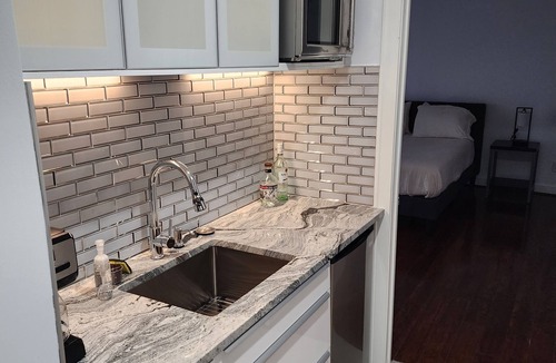 Ederville House | Exceptional contemporary w/pool, near stadiums, TCU and hospitals
