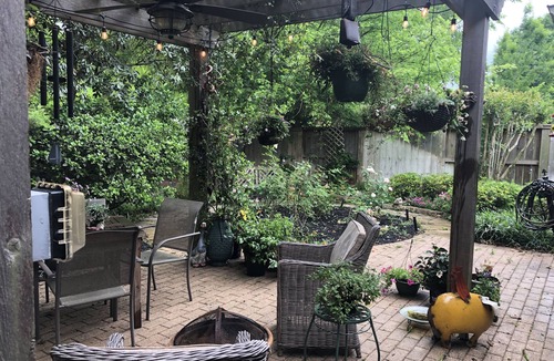 Greatwood House | Executive Garden Retreat