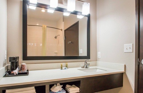 Fort Worth Hotel | Executive Inn Fort Worth West