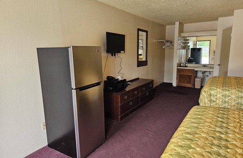 Comfort Hotel | Executive Inn