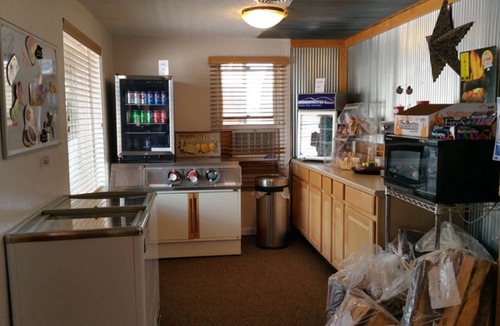 Canon City House | Experience Glamping in Dome Under Starry Skies | Perfect Romantic Getaway